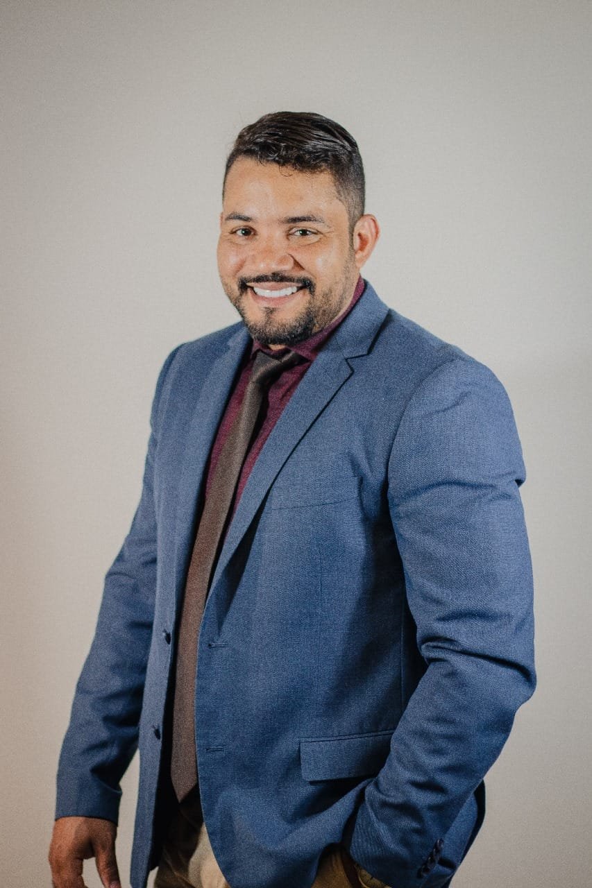 Dr. Alex Barboza Rocha